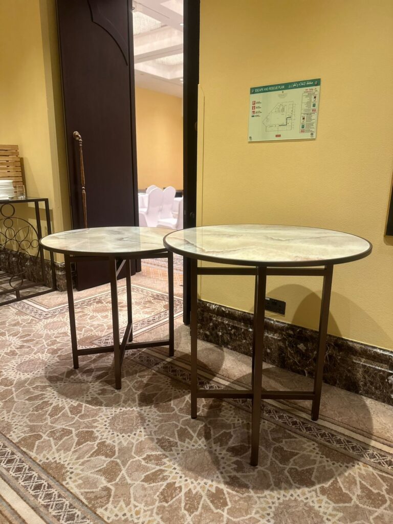 Banquet Tables to Shangri-La Hotel