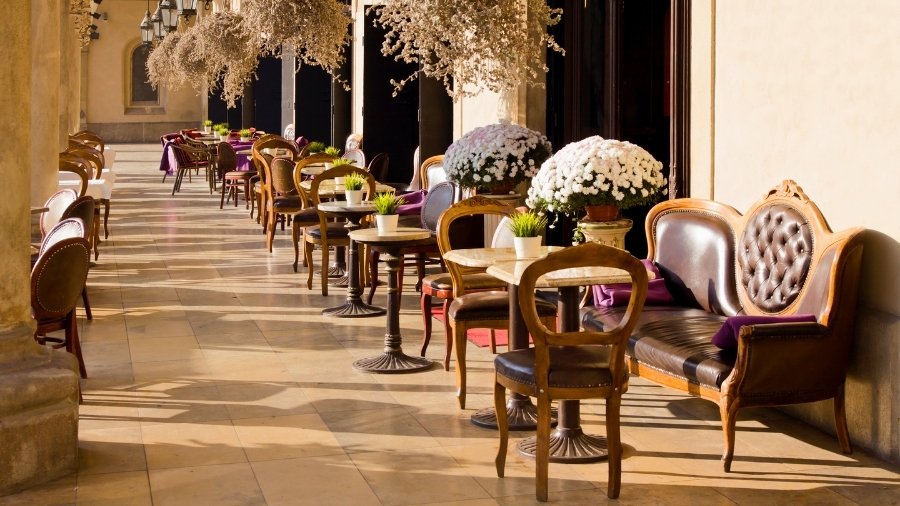 Essential Hotel Furniture Categories in the UAE