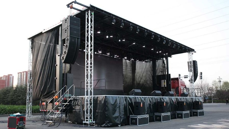 Revolutionizing Events with Mobile Stages
