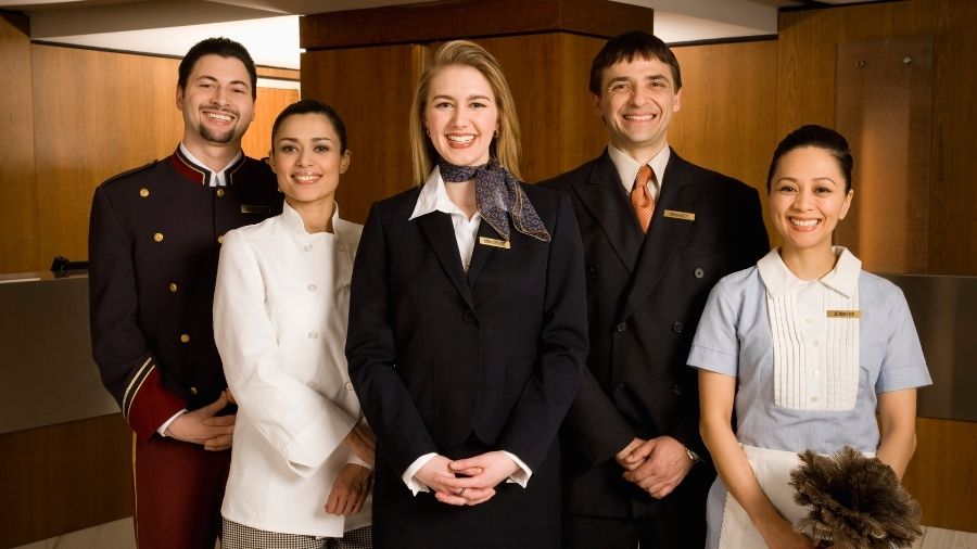 How to Choose the Right Trolley for Your Hotel