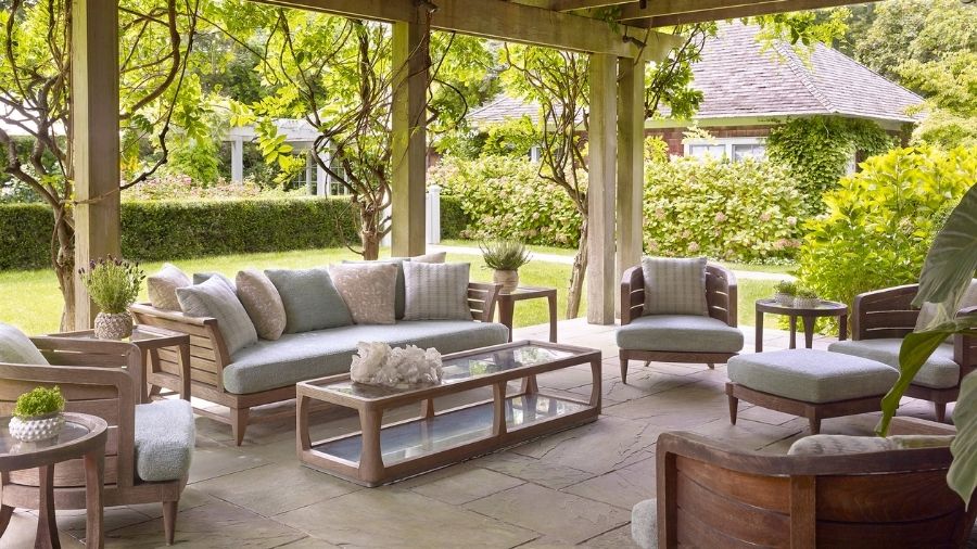What Factors to Consider Before Buying Garden & Patio Furniture in Dubai